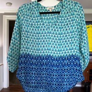 meraki Two-Tone Blue Printed V-Neck Blouse